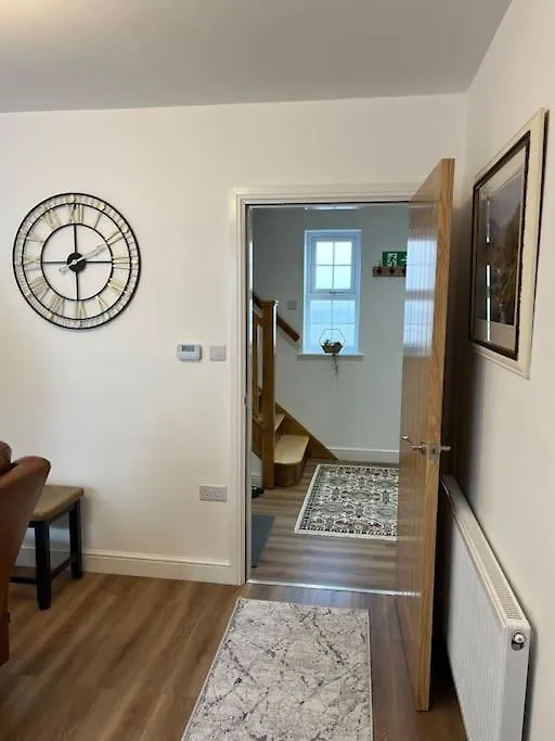Luxury Detached House Sheffield City Centre Sleeps 4