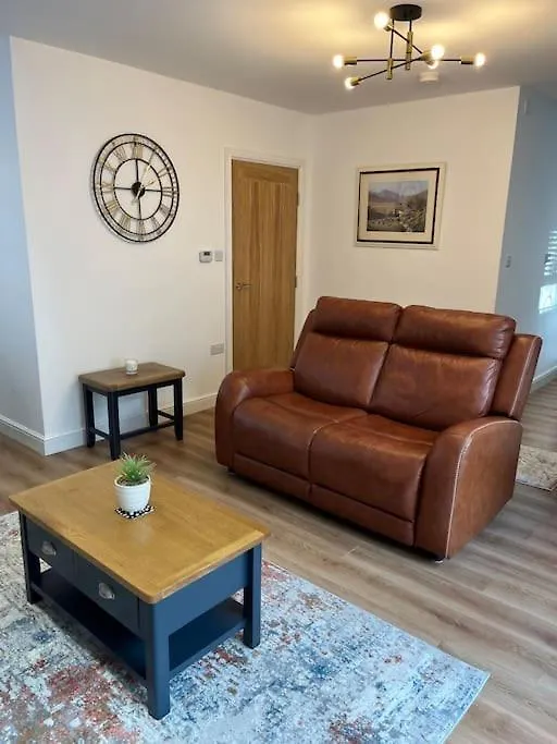 Holiday home Luxury Detached House Sheffield City Centre Sleeps 4