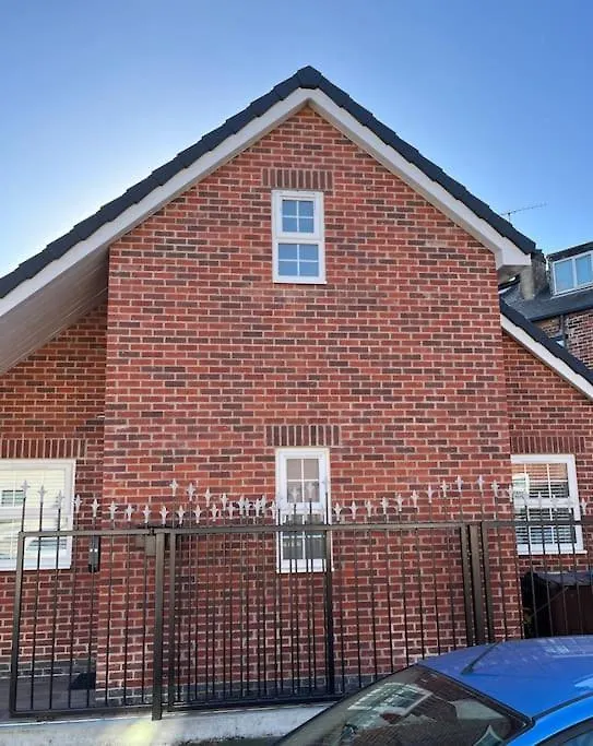 Dom wakacyjny Luxury Detached House Sheffield City Centre Sleeps 4 Wielka Brytania